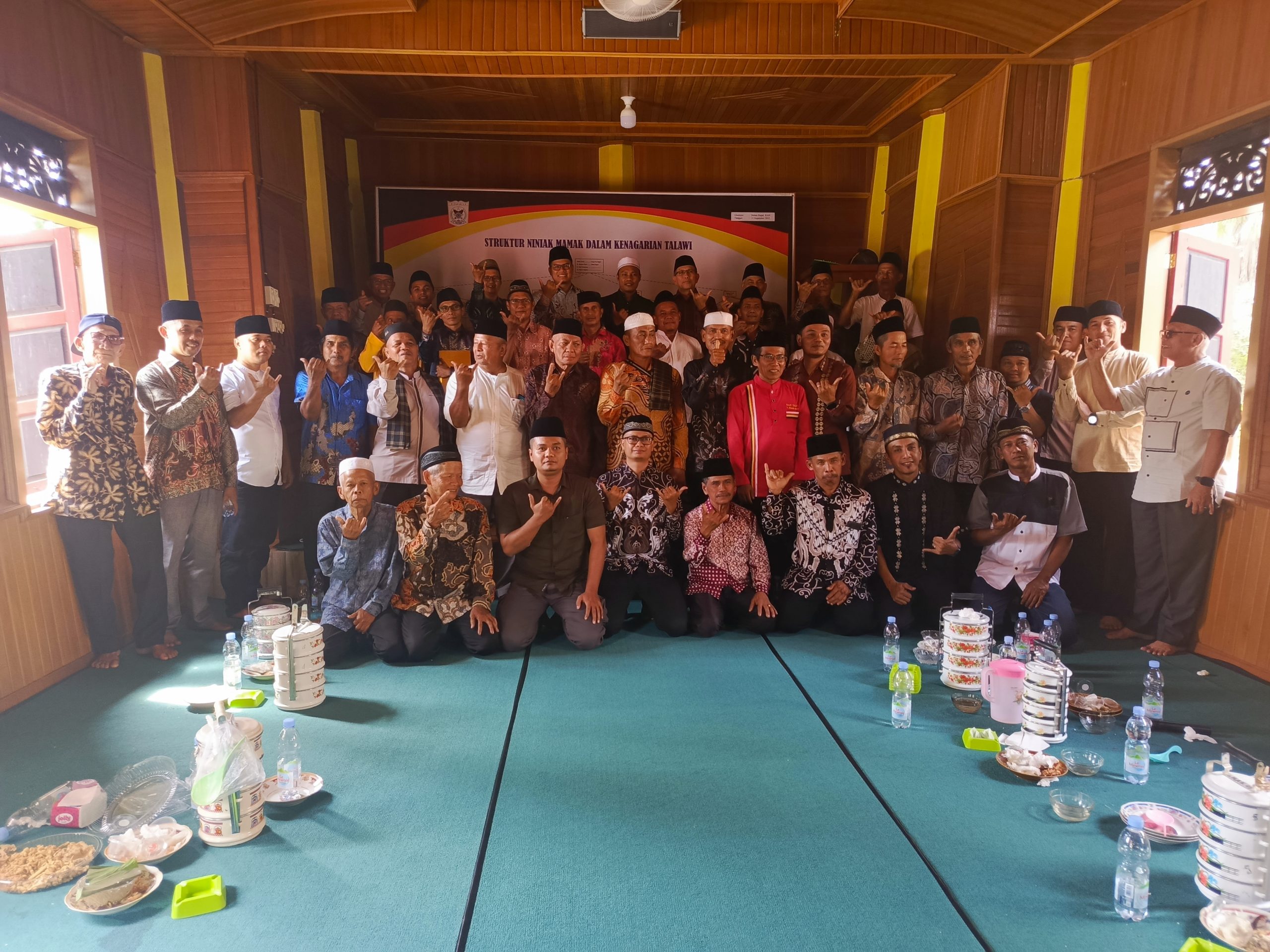 Halal Bi Halal KAN Talawi Perkuat Silaturahmi dan Komitmen Pelestarian Adat di Era Modern